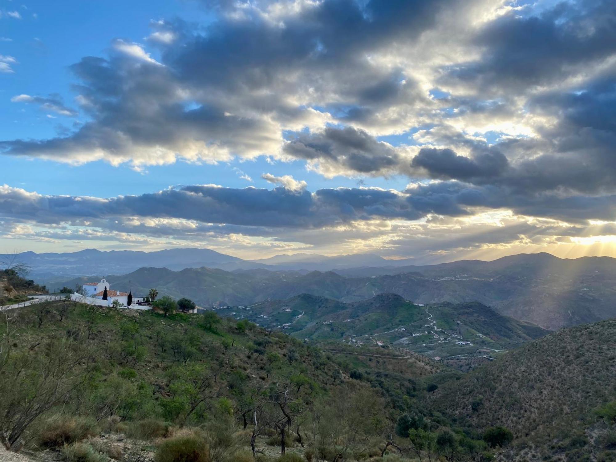 El Cielo, Cortijo En El Corazon De Las Montanas Malaga Exterior photo